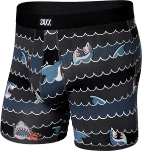 Men's breathable SAXX DAYTRIPPER Boxer Brief with shark fly - black.